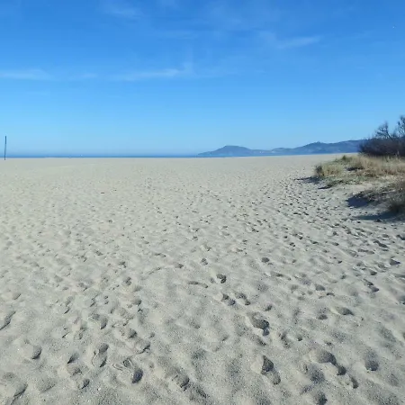 Campsite Mobile Au Camping Le Neptune *